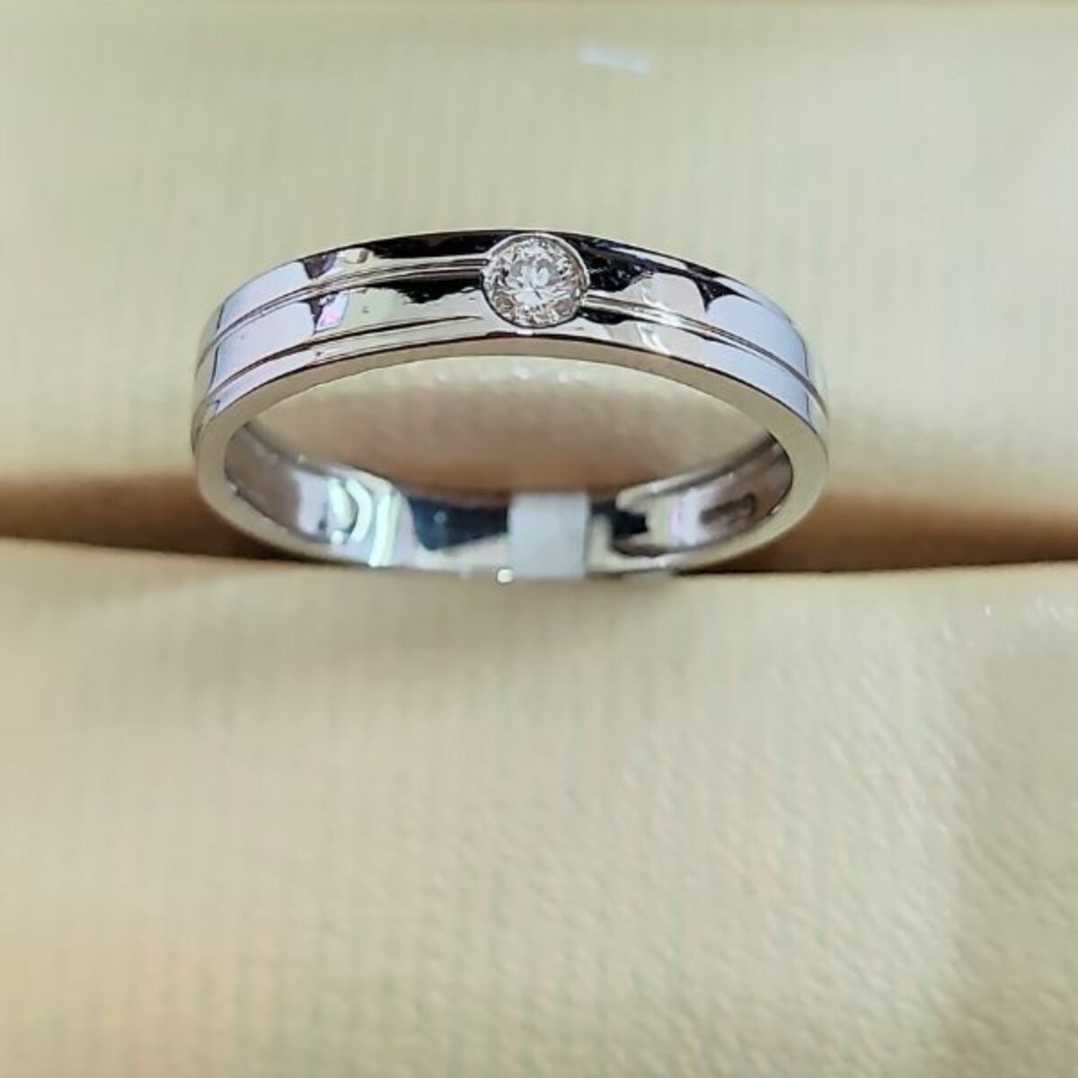 Platinum Diamond Ring