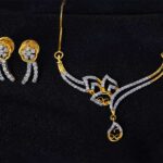 Diamond necklace set