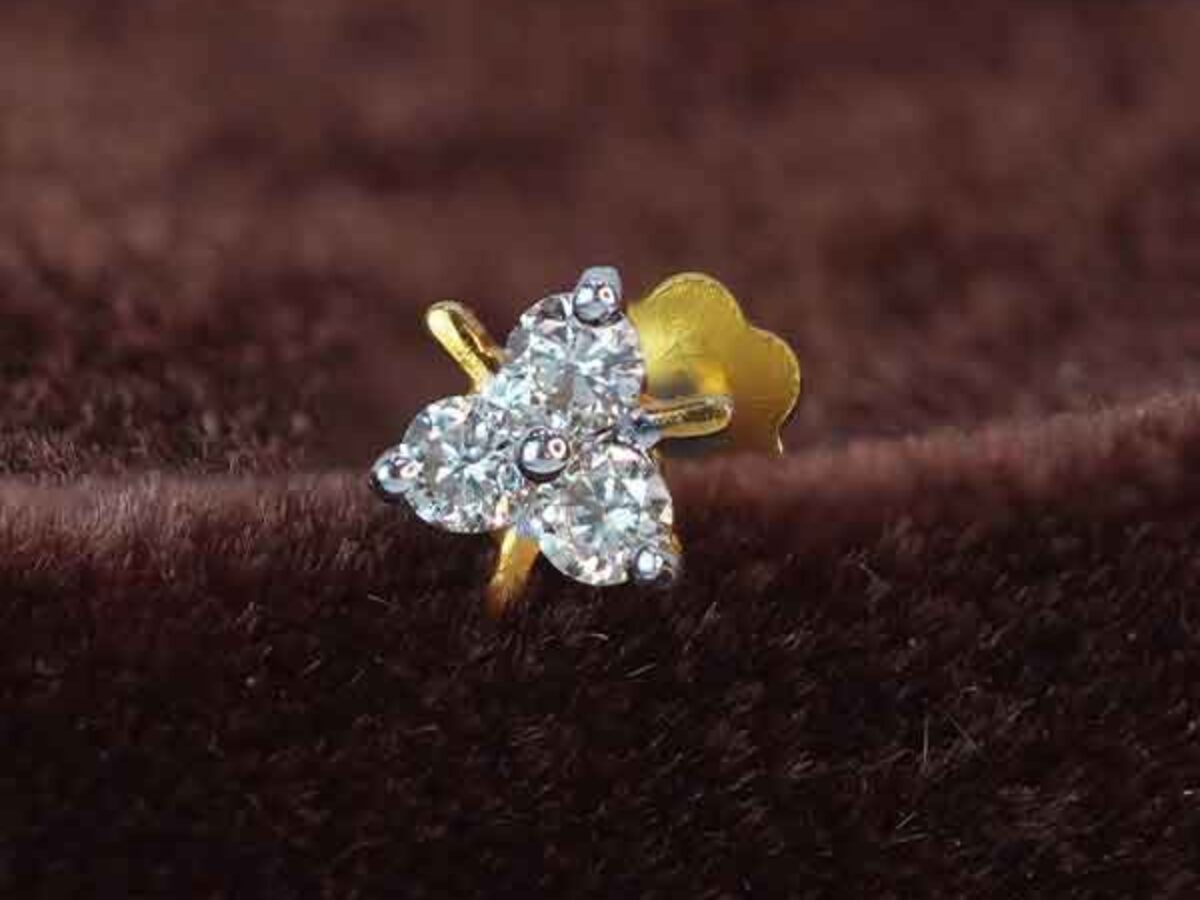 3 stone diamond on sale nose pin